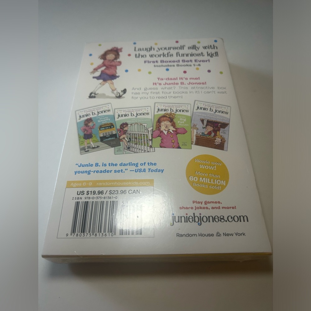 Junie B Jones first boxed set 1-4 - Picture 2 of 6